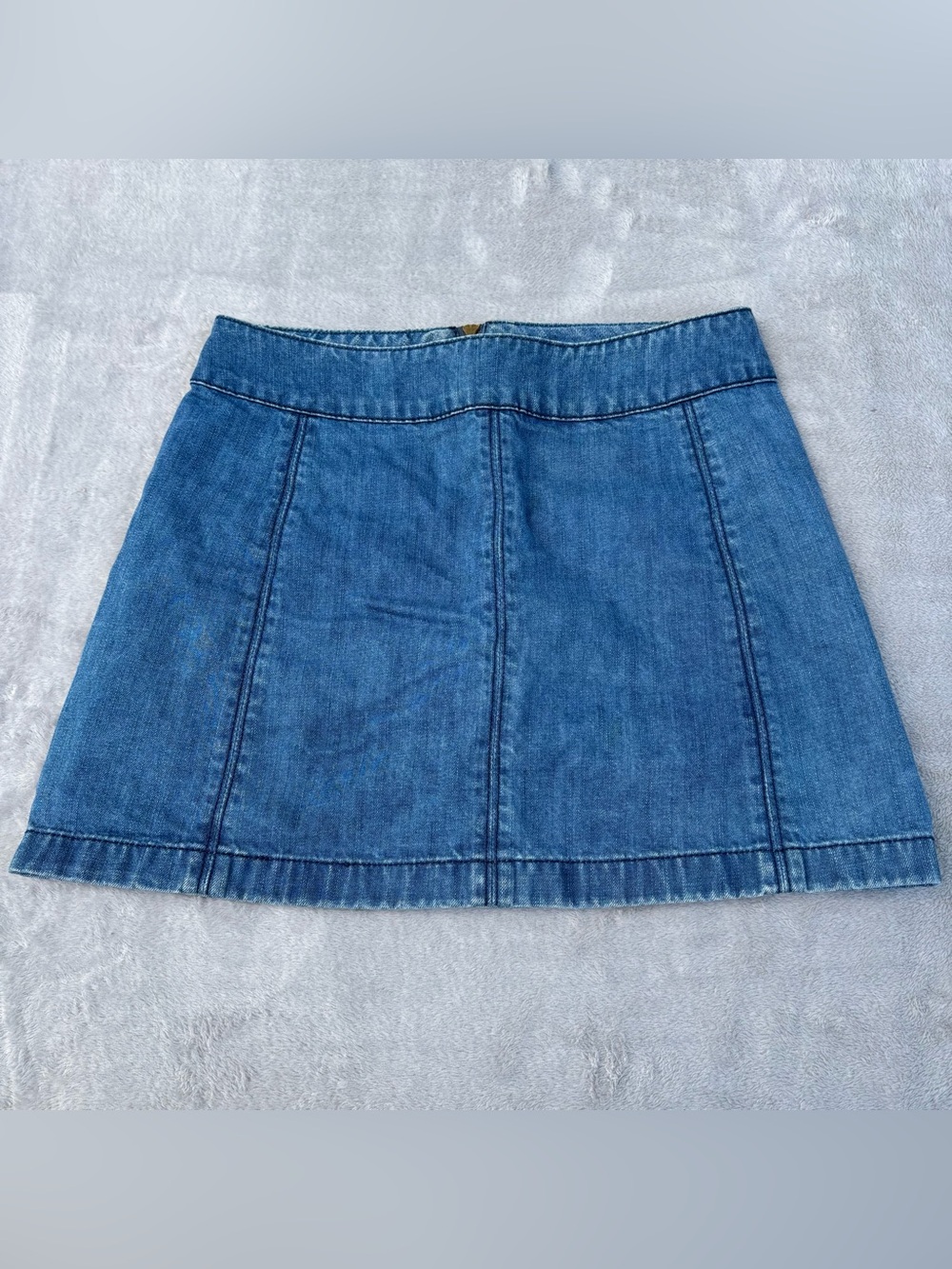 Free people denim jean mini skirt medium wash Size W10 READ